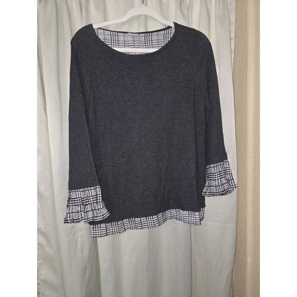 Chicos womens Gray Faux Layered Plaid Sweater Blouse Shirt Size10 Medium - Picture 2 of 7